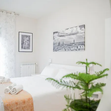Your In With Parking, 10 Min From The Center By Tram 아파트 *